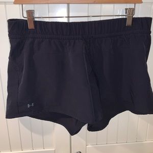 NWOT UNDER ARMOUR SHORTS